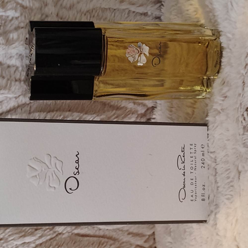 Oscar de la Renta Eau de Toilette